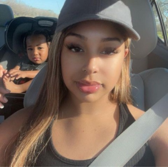 jenniferviv667
